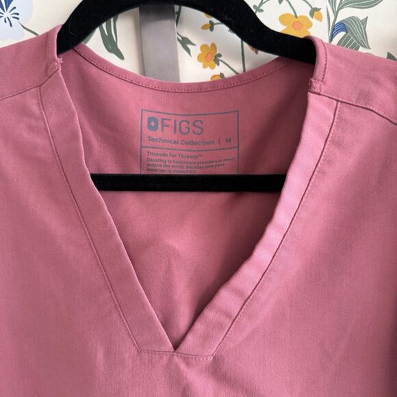 Women’s Figs Scrub Set *PLEASE READ* - Picture 2 of 4